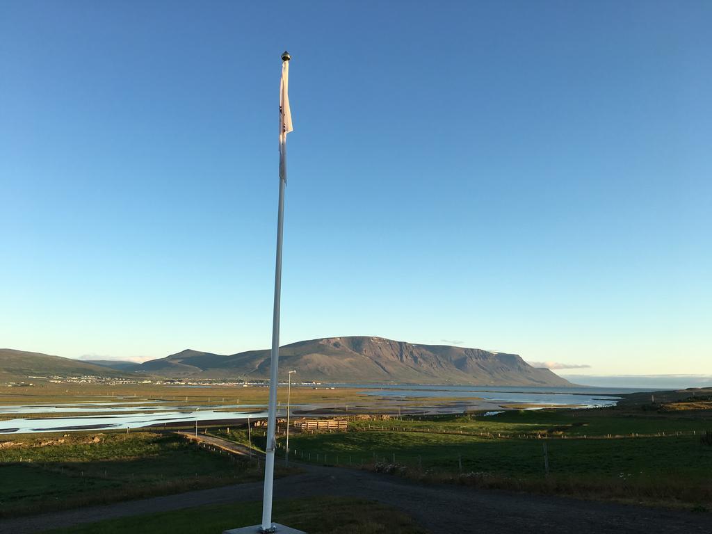 Helluland Guesthouse Saudarkrokur Exteriör bild