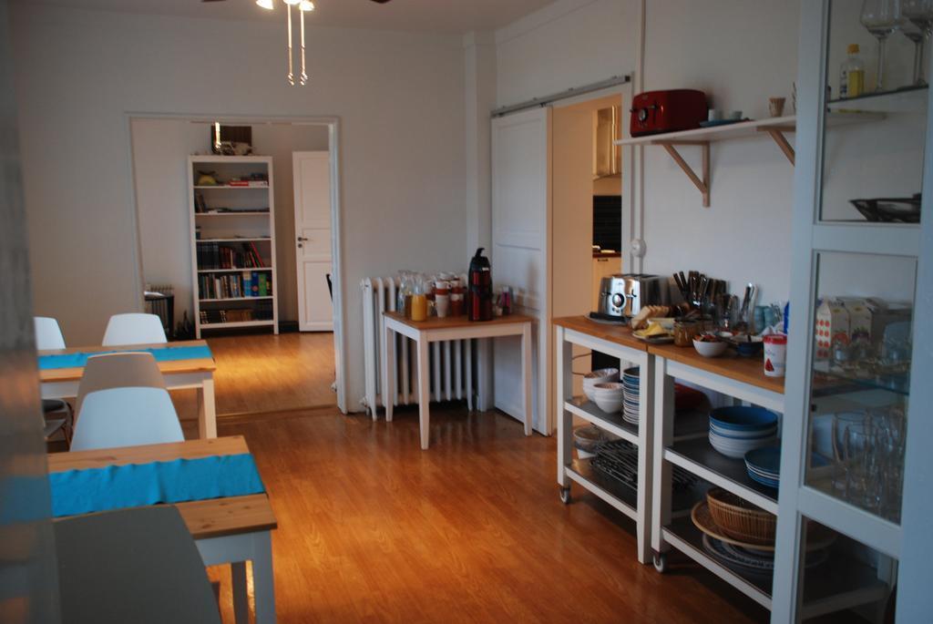 Helluland Guesthouse Saudarkrokur Exteriör bild